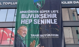buyuksehir-kenti-yesil-siyah-bayraklarla-donatti-41qsQF1p.jpg