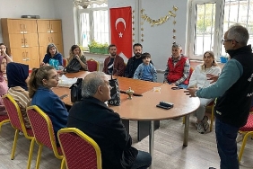 buyuksehirden-11-okulda-afet-farkindalik-egitimi-Au3SRxgp.jpg