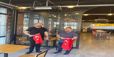 buyuksehirden-esnafa-23-nisan-jesti-Kz69EM4z.jpg