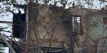 cenazeye-giden-ailenin-evi-alevlere-teslim-oldu-fulXeF7S.jpg