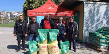 ciftciye-yuzde-50-hibeli-tohum-ve-gubre-destegi-fdTSkl7I.jpg