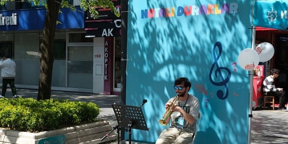 Cumhuriyet Bulvarı’nda 23 Nisan’a özel “Notalı Duraklar”