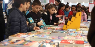 darica-kitap-fuari-4-kez-kitapseverlerle-bulustu-caQXO37k.jpg