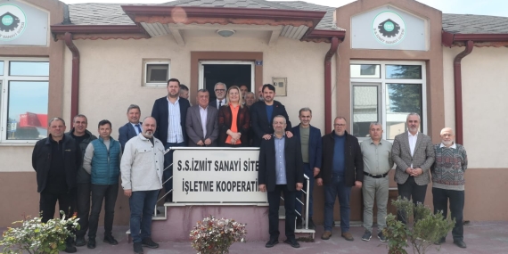 Fatma Başkan, CHP İl ve İlçe Başkanlığı ile birlikte Muzaffer Gürfidan’a hayırlı olsun ziyareti gerçekleştirdi