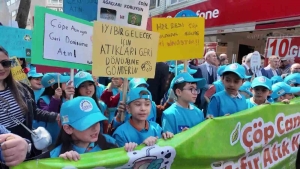 gebzeli-ogrencilerden-sifir-atik-projesine-destek-yuruyusu-VbzEmYcM.jpg