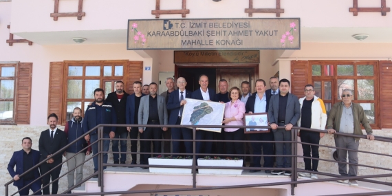 İzmit Belediyesi, Karaabdülbaki Mahallesindeki talepleri yerinde inceledi