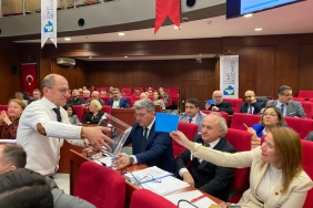 izmit-belediyesinin-encumen-uyeleri-belli-oldu-R9JkL2rZ.jpeg