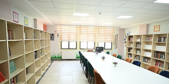 Kocaeli Güzel Sanatlar Lisesi kütüphanesine kavuştu
