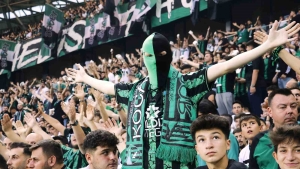 kocaelispor-super-lige-yukselmek-icin-gun-sayiyor-IHjWGRqi.jpg