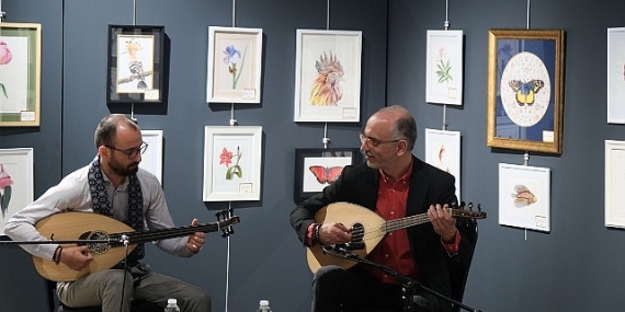 Lavta, doğu ve batıyı aynı tınıda buluşturdu