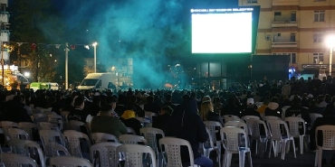 meydan-sampiyon-kocaelispor-sesleriyle-inledi-9FMR1aO6.jpg