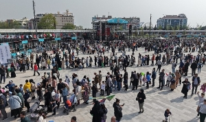milli-irade-meydani-ilk-gun-dolup-tasti-pjNNNcd1.jpg