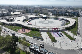 milli-irade-meydaninda-23-nisan-coskusu-basliyor-NlSwMYBu.jpg