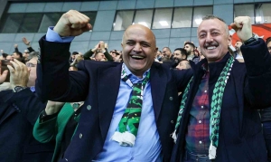 ogulcan-mendes-ve-gokhan-icin-opsiyonlar-kullanildi-sozlesmeler-uzatildi-xYPi9Zgs.jpg