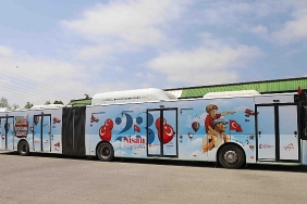 otobus-ve-tramvaylar-23-nisana-ozel-giydirildi-l6TlgwV5.jpg