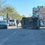 otomobile-carpan-arac-yan-yatti-AwiFyOBH.jpg