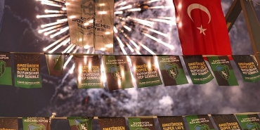 sampiyonluk-gecesinde-cosku-hic-dinmedi-LKxmWnNC.jpg