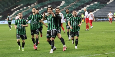 trendyol-1-lig-kocaelispor-7-yeni-malatyaspor-1-JzSJ4Tal.jpg