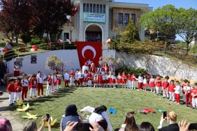tuysuzler-ve-yesilova-cinar-cocuk-evinde-23-nisan-coskusu-doyasiya-kutlandi-9hdAjeBu.jpeg