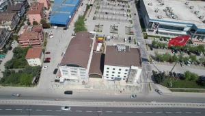 yalovadaki-ozel-hastanede-deprem-raporuna-istinaden-hasta-kabulu-durduruldu-jCJZf8q1.jpg