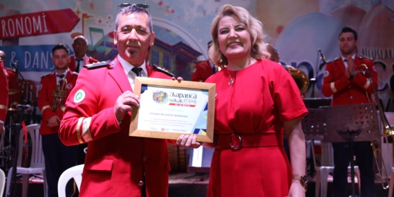 2. Kapanca Sokak Festivali’nde   Edirne Belediye Bandosu rüzgarı esti
