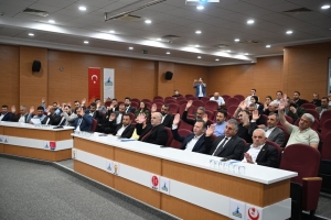 KARTEPE'DE 6 GÜNDEM MADDESİ GÖRÜŞÜLDÜ