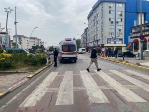 OTOMOBİLİN ÇARPIĞI YAYA YARALANDI