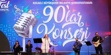 90lar-sarkilari-genclerle-bulustu-rblODI6v.jpg