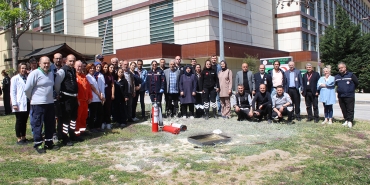 Kocaeli Devlet Hastanesi'nde Tatbikatlara Aralıksız Devam Ediliyor