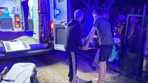 aile-ici-kavgada-ablasini-ve-enistesini-vurdu-uLs54dED.jpg