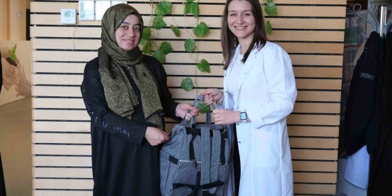 Anne ve anne adaylarına bebek sağlığı eğitimi