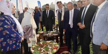 asirlik-tarifler-tarihi-hereke-kalesinde-tanitildi-aVyAd66i.jpg