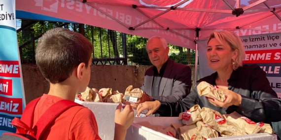 Beslenme Saati Projesi Emek ve Dayanışma İlkokulu’nda devam etti