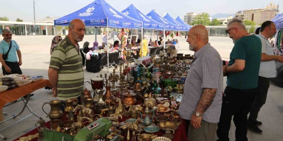 Bu festivalde antika ve nostalji rüzgarı esti