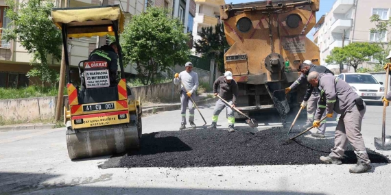 Çayırova’daki 4 mahallede deforme olan sokaklarda yoğun çalışma