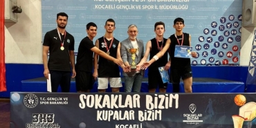 cayirovanin-genc-basketbolculari-il-sampiyonu-oldu-F38PUwq1.jpg
