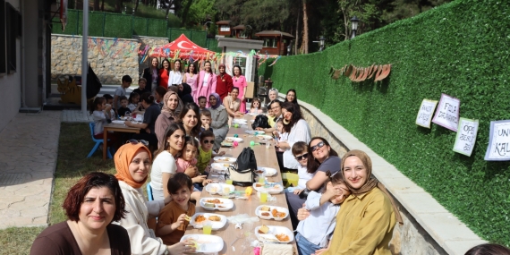 Çınar Çocuk Evleri’nde Anneler Günü coşkusu!