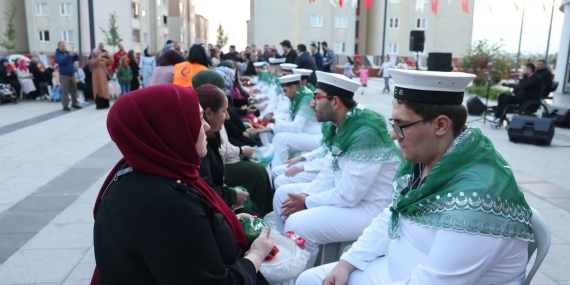 En özel bireyler, çakı gibi denizci oldu