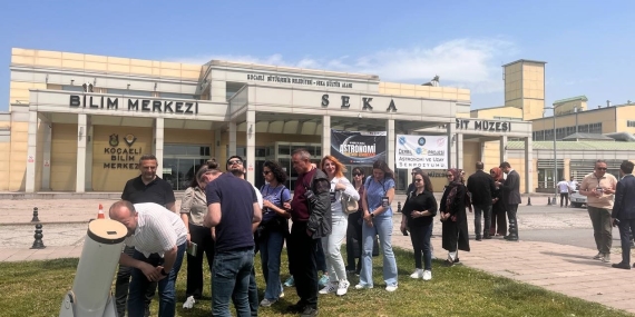 Gençler gökyüzünün sırlarını keşfettiler