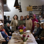 glutensiz-mutfak-atolyesinde-dunya-colyak-gunune-ozel-yoresel-tatli-yapildi-ly4BlpQw.jpg
