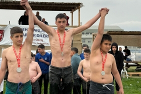 golcuklu-pehlivanlar-basariya-doymuyor-qXGmluA5.jpg