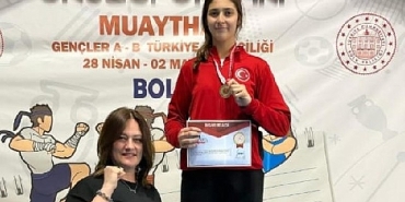 golcukten-bir-turkiye-sampiyonu-daha-cikti-IEVpE1Kv.jpg