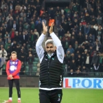 ismet-tasdemir-veda-etti-taraftara-deginmedi-s8V75aCN.jpg