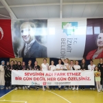izmit-belediyesinden-anneler-gunune-ozel-renkli-turnuva-WwW7etyG.jpeg