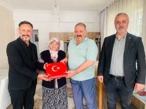 izmit-belediyesinden-derincedeki-kibris-gazilerine-vefa-ziyareti-bYCpcY2e.jpeg