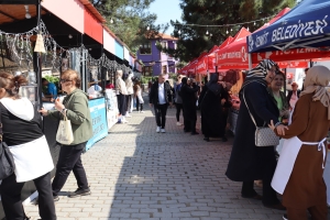 izmitliler-kapanca-sokak-festivalini-cok-begendi-5CHSvcQQ.jpeg