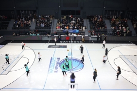 kadin-kursiyerler-voleybol-macinda-hunerlerini-konusturdu-3Yfa5l5q.jpg