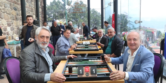 Kapanca Sokak Festivalinde Tavla Turnuvası heyecanlı anlara sahne oldu