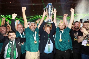 kocaelispor-38-macin-21ini-kazanarak-sampiyon-oldu-vb8ys3vg.jpg