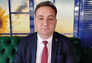 mavi-vatani-sarmalayan-emegin-hikayesini-onlar-yaziyor-VWnrIuIZ.jpg